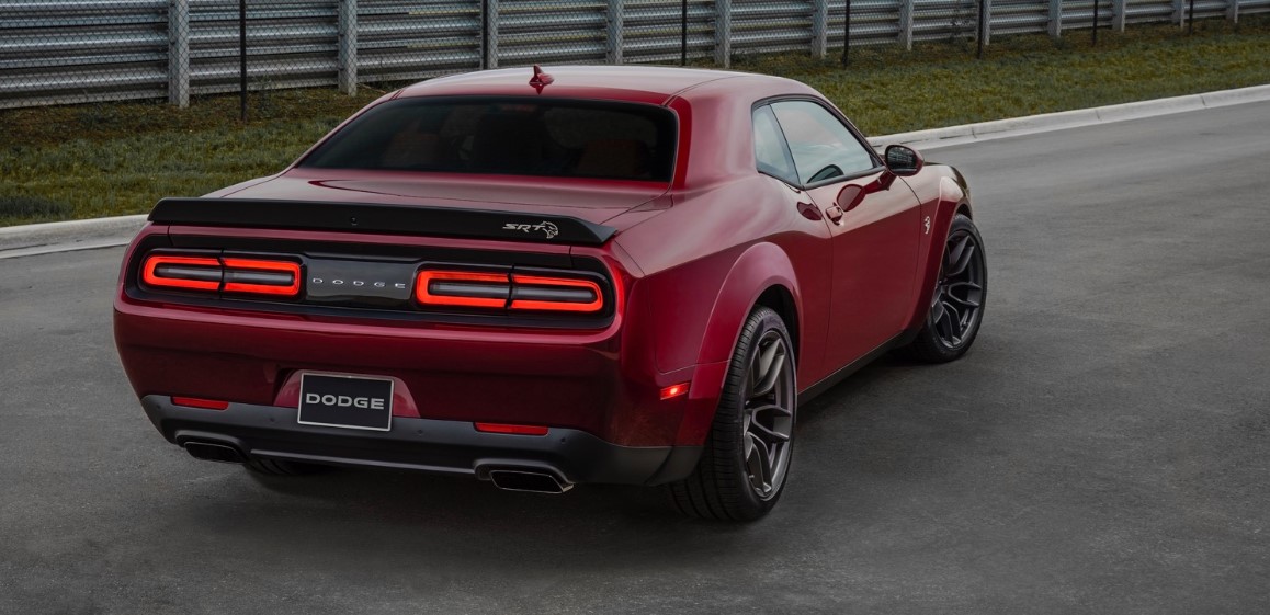 Dodge Challenger SRT Images